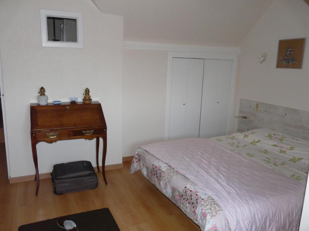 Mamoucafecouette Bed & Breakfast Roz-sur-Couesnon Exterior photo